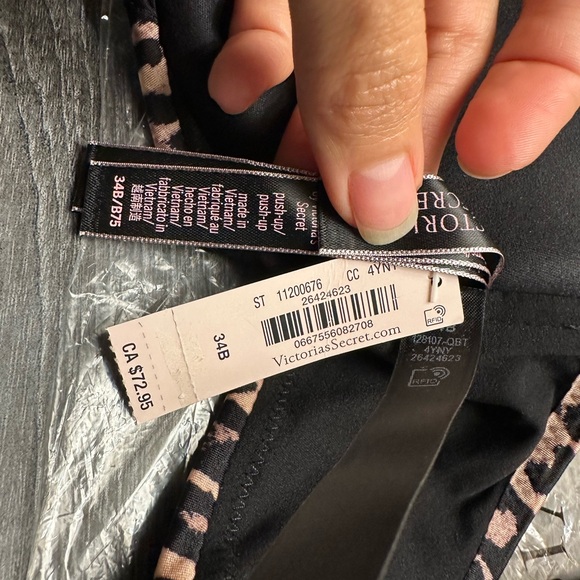 Victoria's Secret Black and Tan Bra with Animal Print - Picture 5 of 9